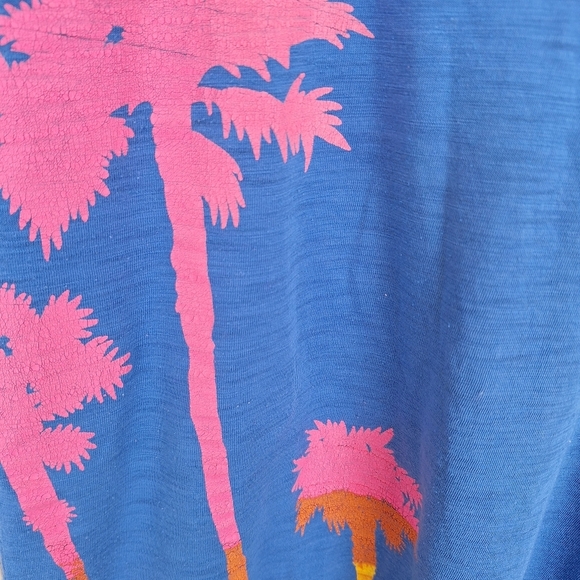 Xhileration Tropical Tee SzXS Rolled Short Sleeve Blue/Pink Palms V Neck Cutie - Picture 5 of 7